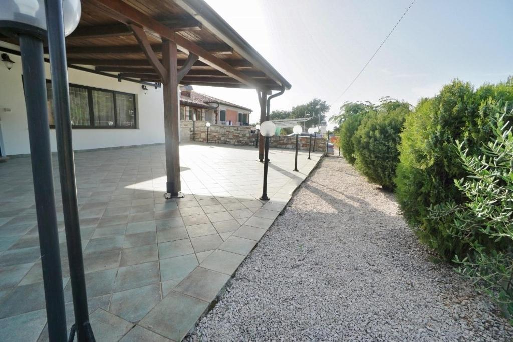 Apartments Mira Savudrija Crveni Vrh Bagian luar foto