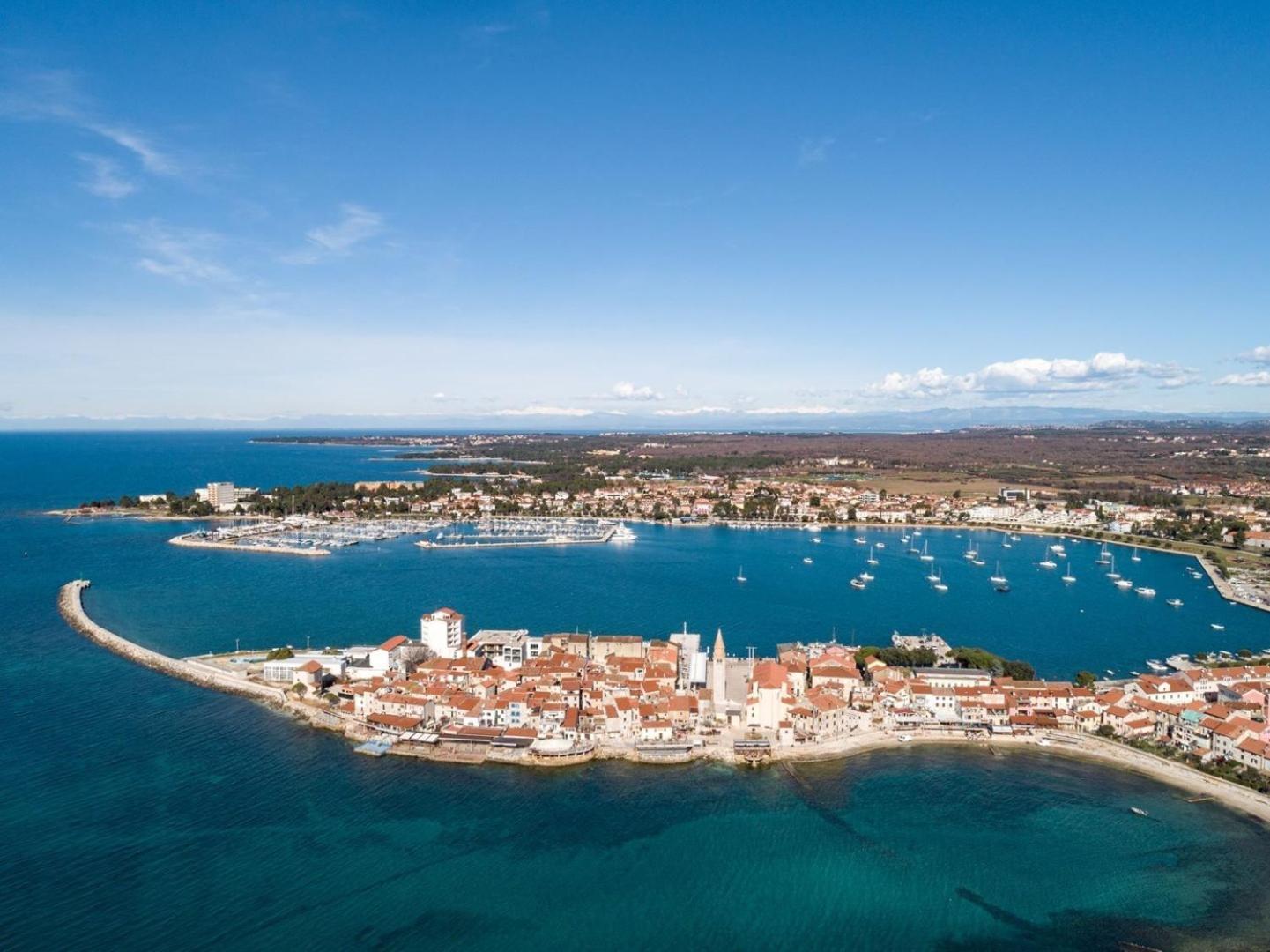 Apartments Mira Savudrija Crveni Vrh Bagian luar foto